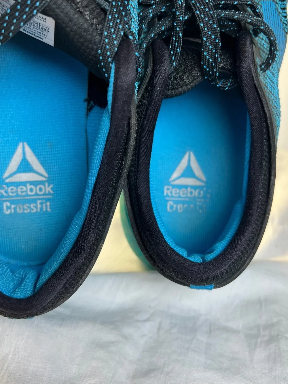Reebok low profile